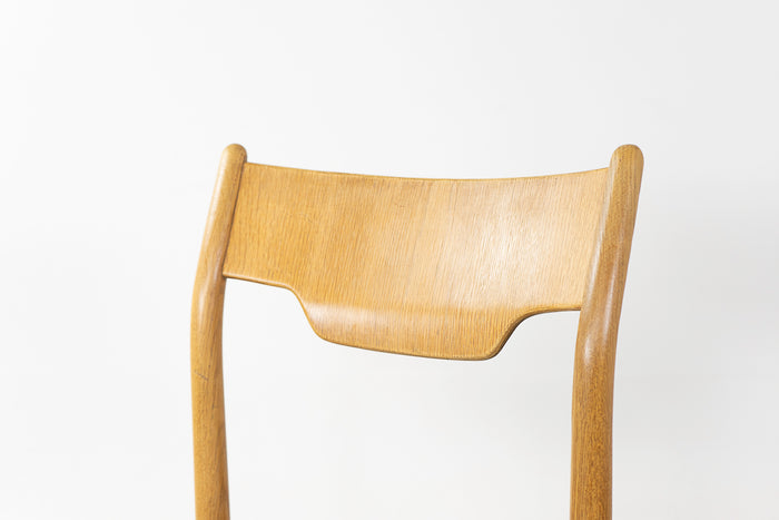 1 Oak & Leather Danish Dining Chair - (320-122.3)