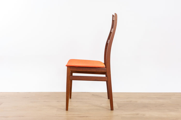 1 Teak Mid-Century Modern Dining Chair  - (D1515)