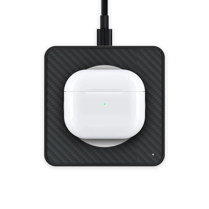Revolutionary super-fast charging pad: Transform the way you power up. Effortlessly charge your devices at blazing speeds with this cutting-edge charging pad.