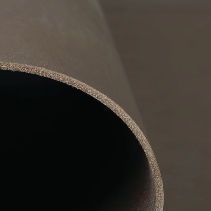 Chocolate Strap Leather, 7/8 oz.