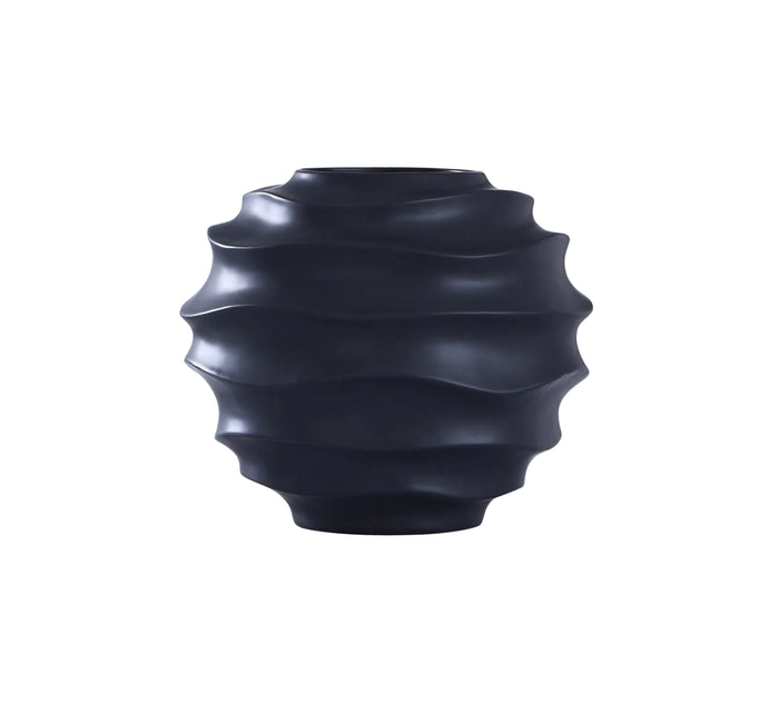 Eris Vase Black