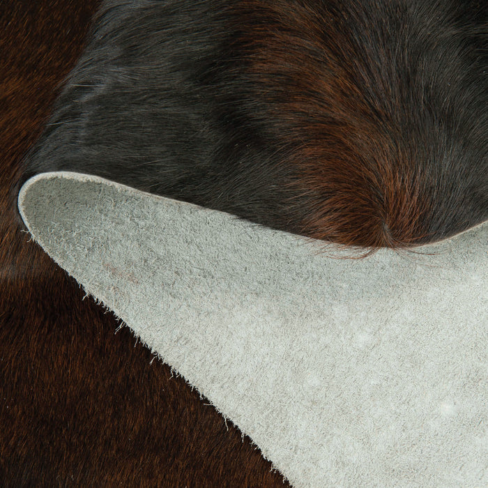 Hair-On Hide Cowhide, 3 to 4 oz.