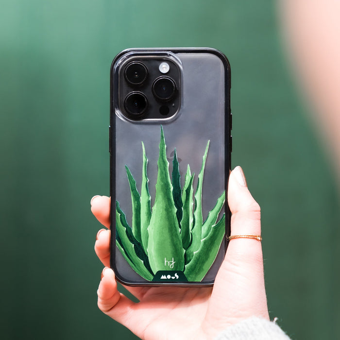 Clear Protective Phone Case Transparent Qi Wireless Charging Spiky Plant Aloe Vera Henry Fraser Design | iPhone 14 Pro Max,iPhone 14 Pro,iPhone 14 Plus,iPhone 14,iPhone 13 Pro Max,iPhone 13 Pro,iPhone 13,iPhone 13 mini,iPhone 12 Pro Max,iPhone 12 Pro,iPhone 12,iPhone 12 mini,iPhone 15 Pro,iPhone 15 Pro Max,iPhone 15,iPhone 15 Plus