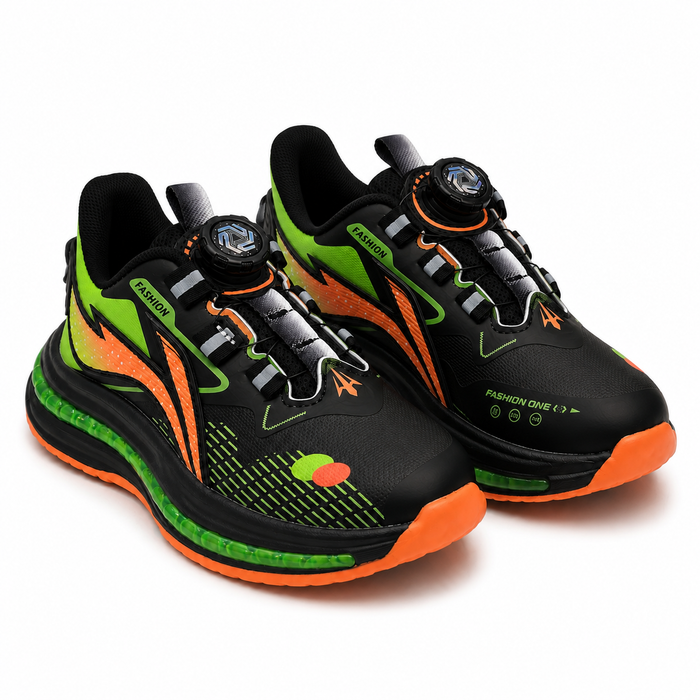 Sports Sneakers With Adjustable Dial Closure
