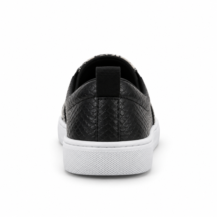 Women Artistic Print Slip-On Sneakers